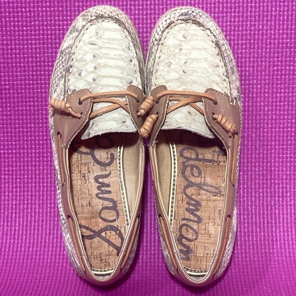 Sam Edelman NWOT Women's Snake-print Leather Boat Shoes - Size 6.5M - Picture 9 of 10